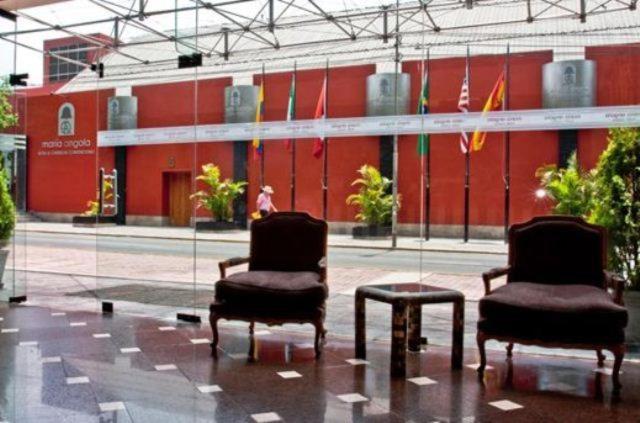 Hotel Maria Angola Lima Zewnętrze zdjęcie
