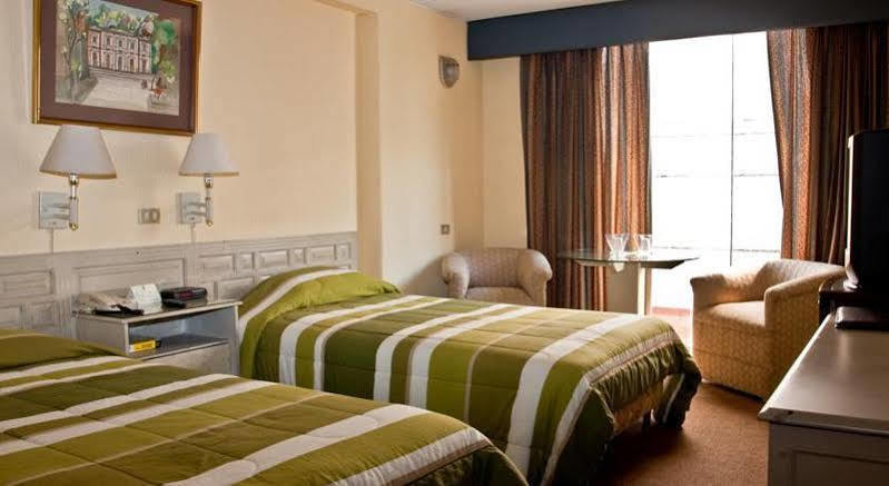 Hotel Maria Angola Lima Zewnętrze zdjęcie